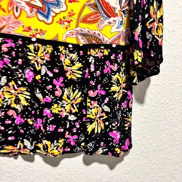 Calessa Womens Small Blouse Tunic Top Polka Dot Floral Mixed Print Long Sleeve - Picture 3 of 6